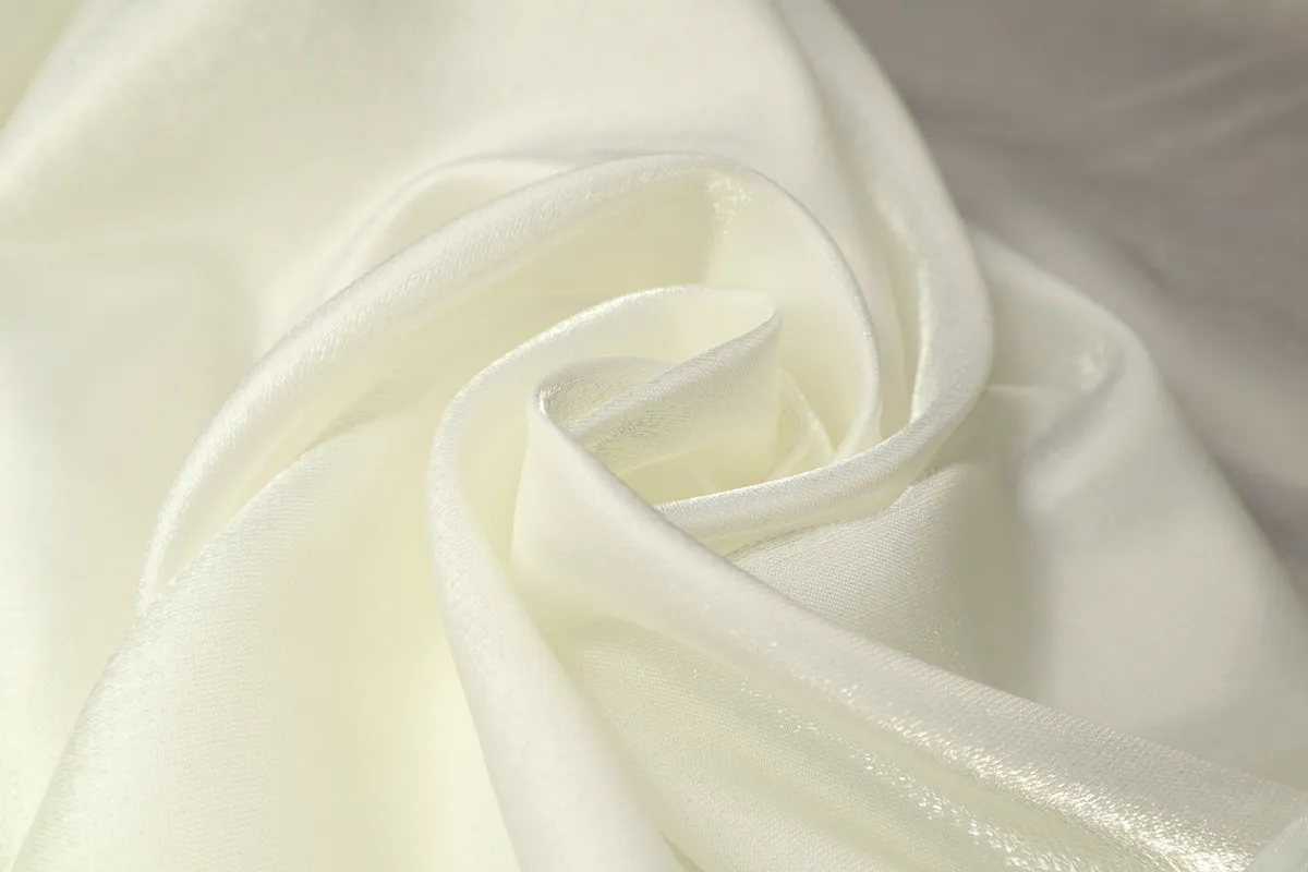 Ткань кристалон молочный ш 1,5 (нейлон 100%)