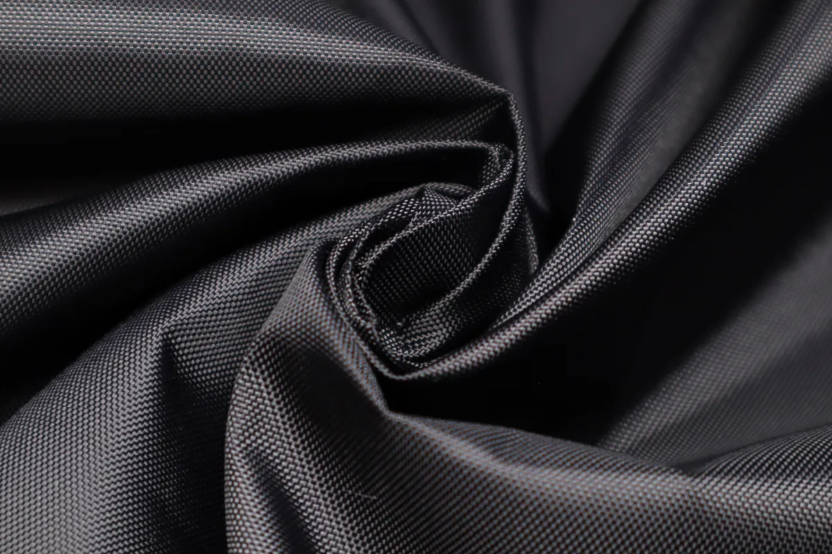 Плащевка однотон. черный ш 1,5 (пэ 100%) 