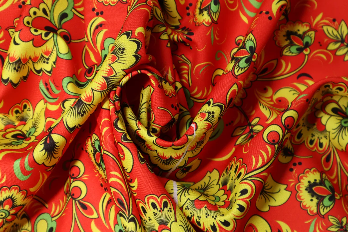 Ткань габардин хохлома красно-желтый ш 1,5 (пэ 100%)