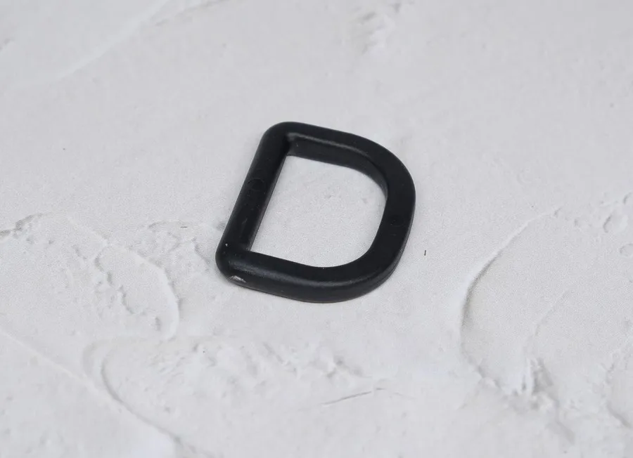 Полукольцо пластик 30мм