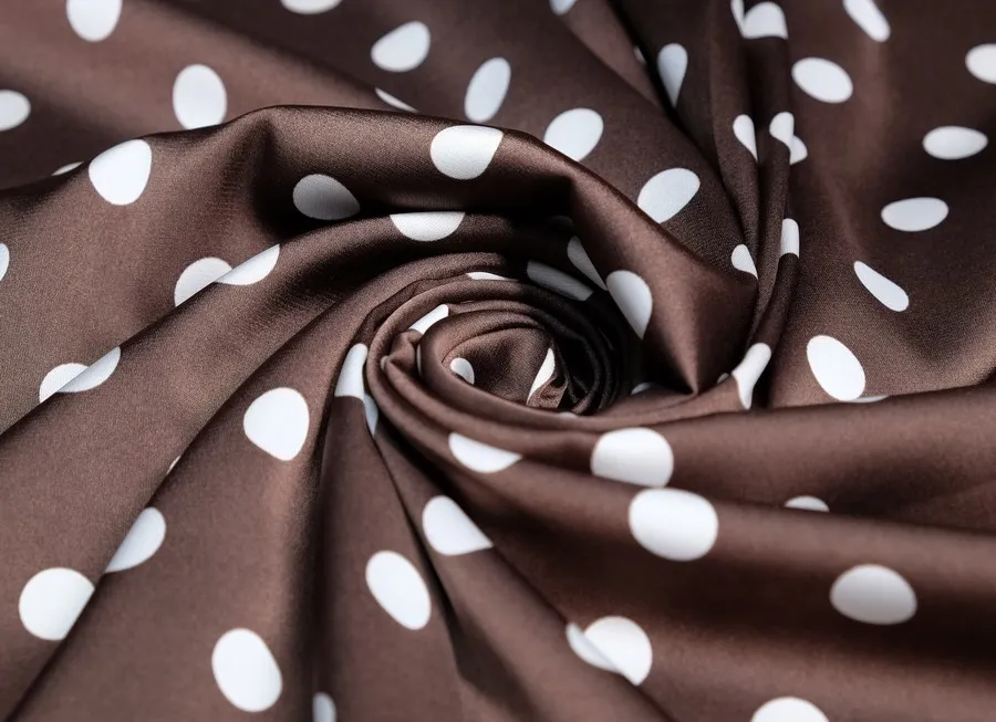 Ткань плательная горох коричневый ш 1,5 (пэ 97% эл 3%)