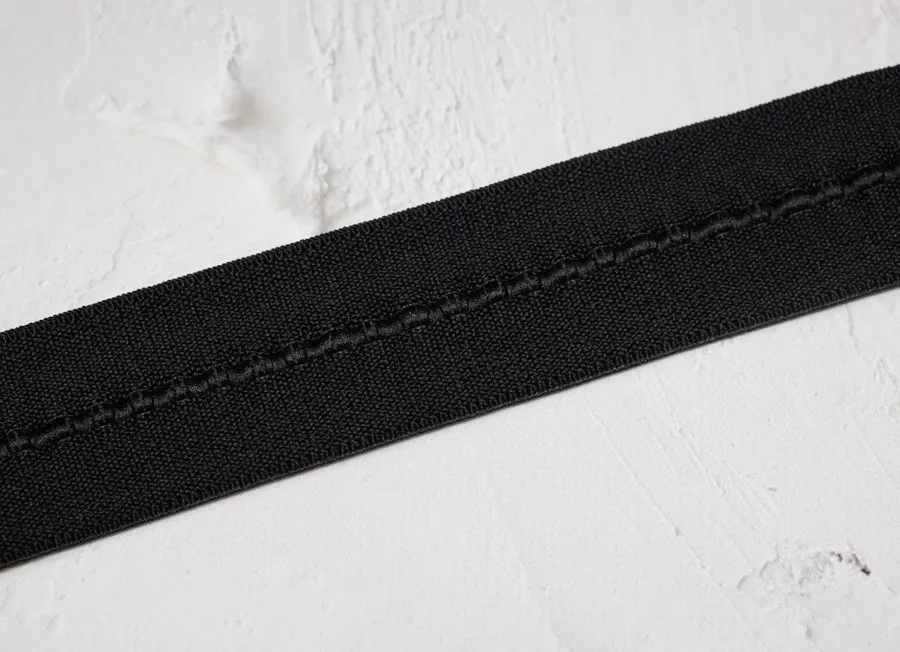 Тесьма эластичная продежка со шнуром 35мм черный