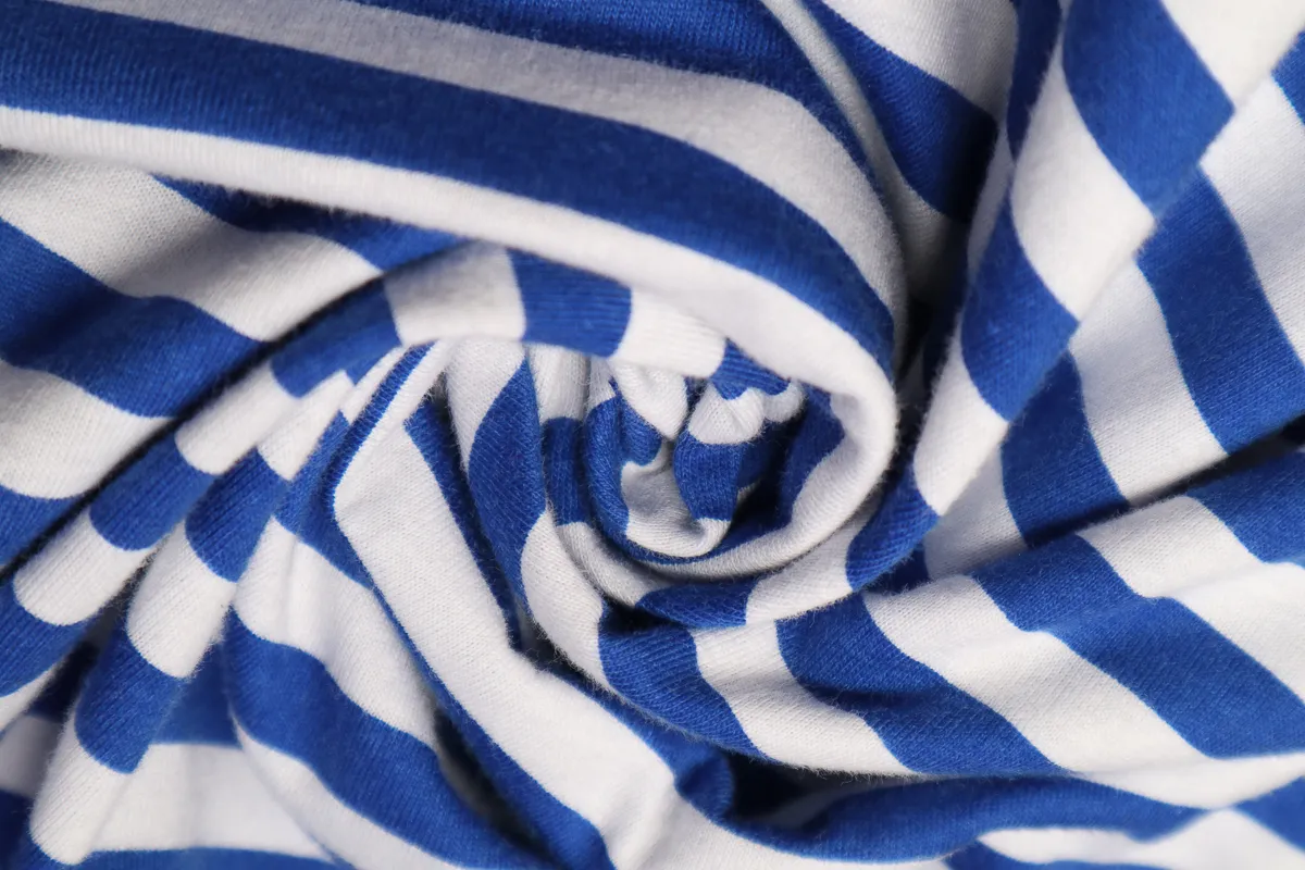 Ткань кулирка полоска бело-синяя ш 1,8 (хлопок 100%)