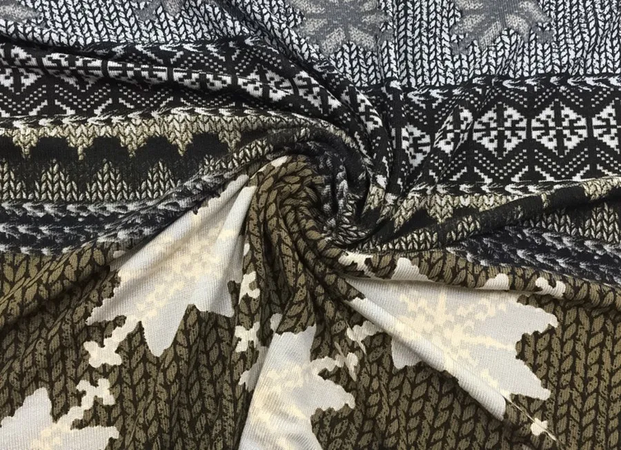 Ткань трикотаж снежинки серо-коричневый ш 1,5 (вискоза 80% пэ 20%)