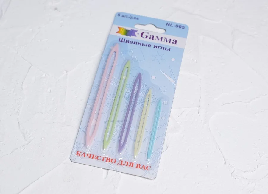 Набор игл для шитья цветные (пластик) 5шт