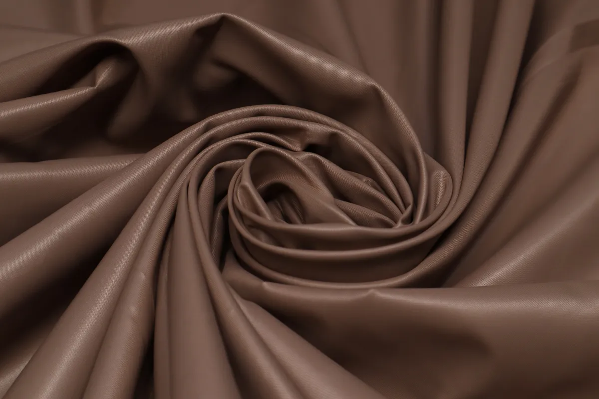 Плащевка карамель ш 1,45 (пэ 100%) 