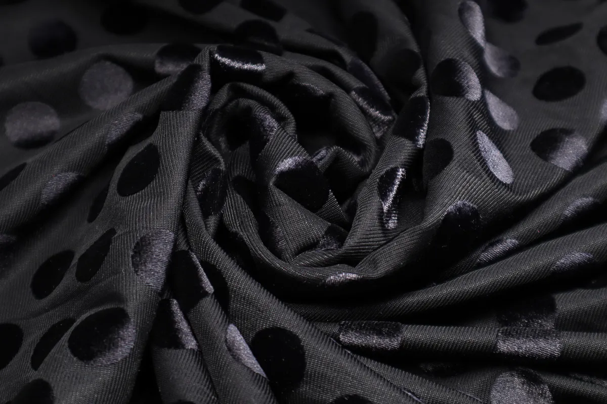 Ткань трикотаж горох черный ш 1,4 (пэ 100%)