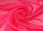 Ткань шифон хамелеон малиновый ш 1,5 (пэ 100%) Ткань шифон хамелеон малиновый ш 1,5 (пэ 100%)