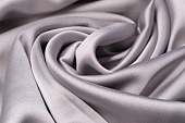 Ткань атлас светло-серый ш 1,45 (пэ 96% эластан 4%) 