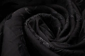 Ткань плательная жаккард. розы на шифоне черный ш 1,5 (вискоза 50% пэ 50%)