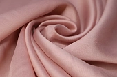 Ткань батист шелковый светло-пудровый ш 1,5 ( тенсель 70% хлопок 30%) Ткань батист шелковый светло-пудровый ш 1,5 ( тенсель 70% хлопок 30%)