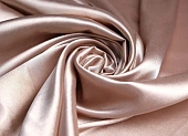 Ткань атлас однотон. пудрово-бежевый ш 1,5 (пэ 100%) стрейч Ткань атлас однотон. пудрово-бежевый ш 1,5 (пэ 100%) стрейч